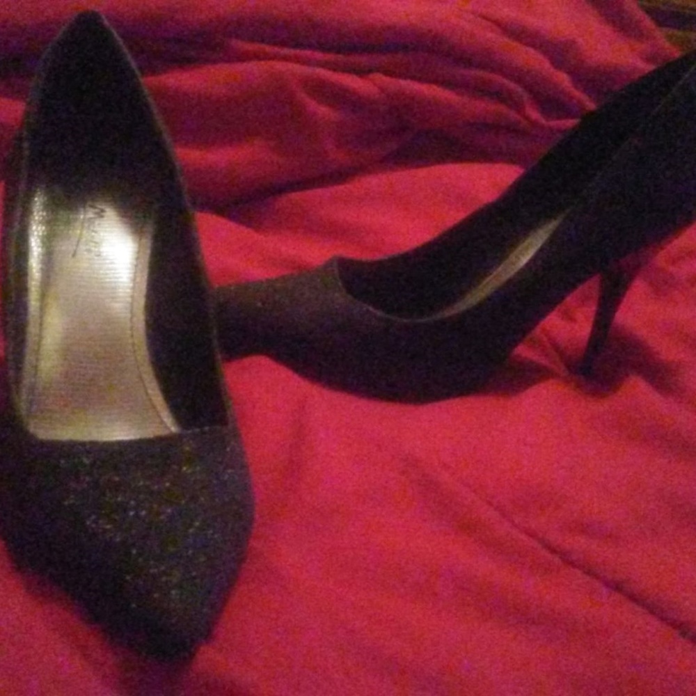 Ann Michelle Heels